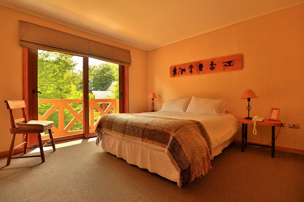 Hotel Y Cabanas Patagonia Green Puerto Aysen Rum bild